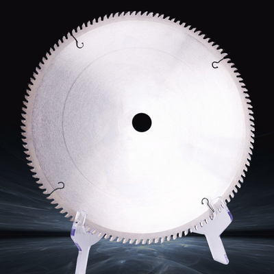 Finishing Saw TCT Blade Untuk Metal Tahan Aus Serbaguna