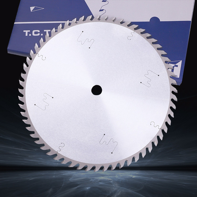 Industrial Fine Cuts TCT Saw Blade Untuk Kayu Antiwear Praktis