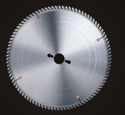 ISO Auto Oil Pipe TCT Cutting Blade Anti Vibration Efisiensi Tinggi
